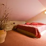 Otel Perelik